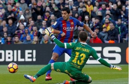 فيديو ... برشلونة يسحق لاس بالماس بخمسة اهداف نظيفة