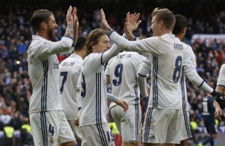 فيديو ... ريال مدريد يعود لسكة الانتصارات ويفوز على ملقا بهدفين مقابل هدف 