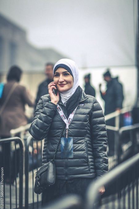 مواقع امريكية تشن حملة ضد ناشطة فلسطينية شاركت بتنظيم احتجاجات ضد ترامب