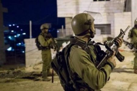 الاحتلال يشن حملة اعتقالات وتفتيش في جنين