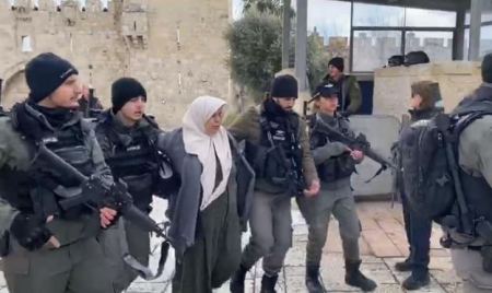 اعتقال فلسطينية بالقدس بزعم محاولة تنفيذ عملية طعن