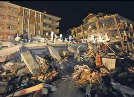 مصرع 35 شخصا جراء زلزال شرقي تركيا مساء الجمعة