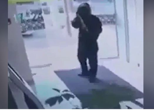 سطو على احد البنوك في بيت لحم وسرقة مبلغ من المال