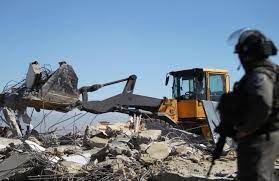 بيت لحم : الاحتلال يخطر بهدم منازل ومسجد 