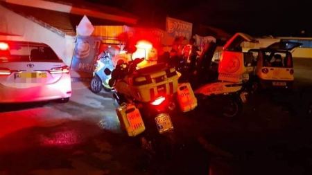 تعرض شاب للطعن في منطقة حيفا واصابته حرجة