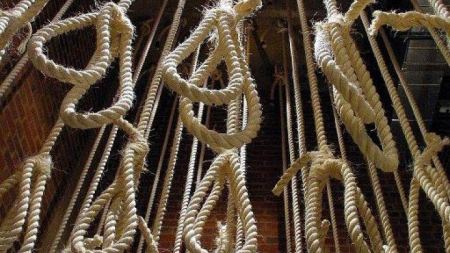 غزة ... حكم بإعدام 6 عملاء للاحتلال الاسرائيلي 
