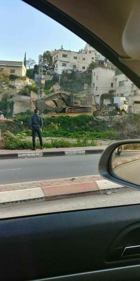اقتحام برقين وفرض حظر التجوال بعد عصر اليوم 