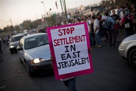 محكمة القدس تقضي بطرد 6 عائلات فلسطينية من منازلها في الشيخ جراح