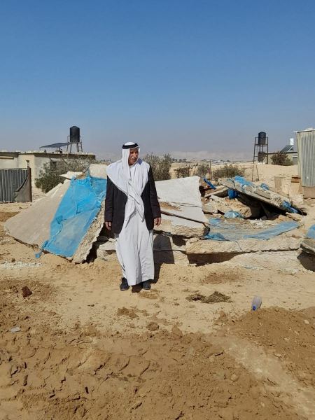 النقب : هدم منزل في قرية الزعرورة