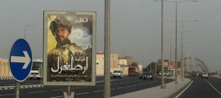 الإعلام التركي يتطرق الى الإقبال العربي الكبير على مشاهدة مسلسل ‘قيامة أرطغرل‘