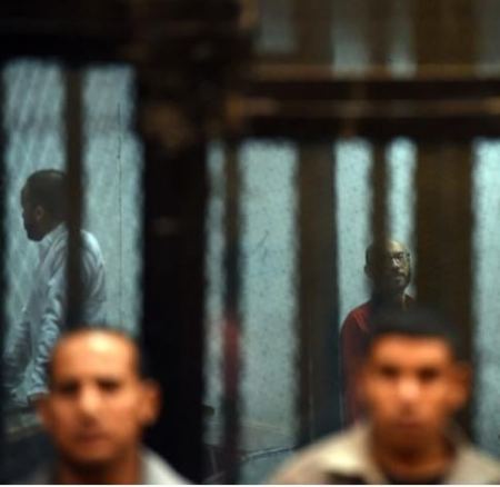 مصر ... الحكم على 10 أشخاص بالاعدام شنقاً بتهمة تشكيل خلية مسلحة 