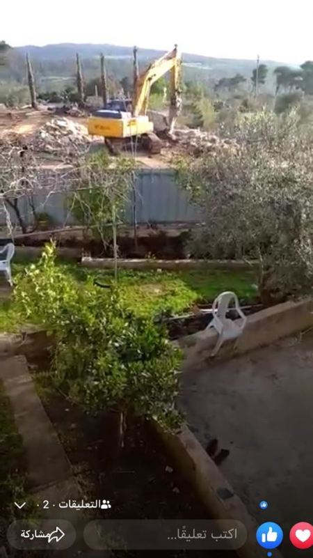 الاحتلال يهدم مفاحم وجدران استنادية في برطعة وام الريحان
