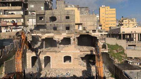 الاحتلال يهدم منزلين في القدس 