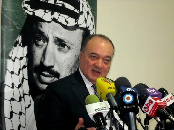 اللجنة المركزية لحركة فتح تفصل ناصر القدوة من عضويتها