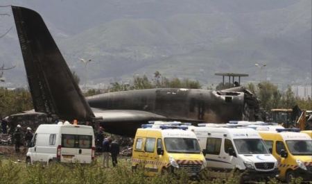275 قتيل بتحطم طائرة عسكرية جزائرية