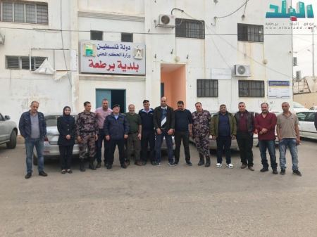 برطعة | مركز الشرطة المتنقل يزور البلدة