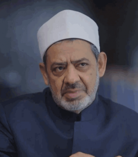 مجمع البحوث الإسلامية التابع للأزهر : لا يسقط صوم رمضان عن المسلمين ولا علاقة له بكورونا