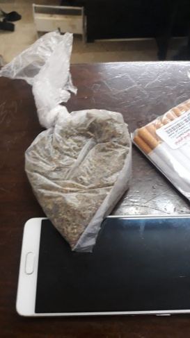 ضبط 3 أشخاص بحوزتهم كمية من المواد المخدرة شمال الخليل