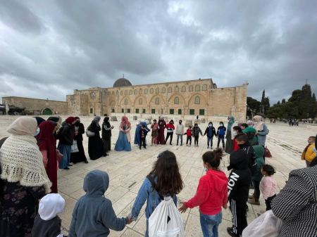 بدأ اعمال " معسكر القدس " في المسجد الاقصى