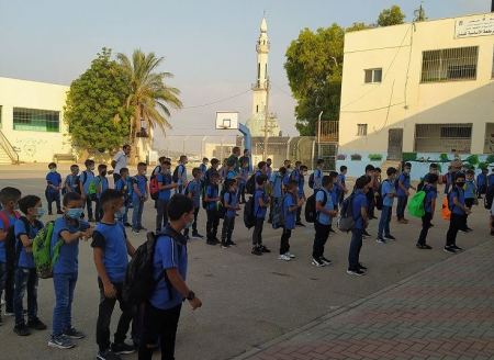 الحكومة الفلسطينية تقر استئناف التعليم الوجاهي من الصف السابع حتى الحادي عشر