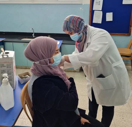 الصحة الفلسطينية : 16 حالة وفاة و 714 اصابة جديدة بفيروس كورونا