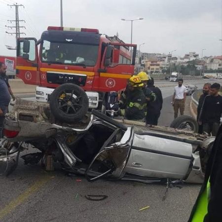 اصابة شاب بجراح خطيرة بحادث سير بين الطيبة وقلنسوة