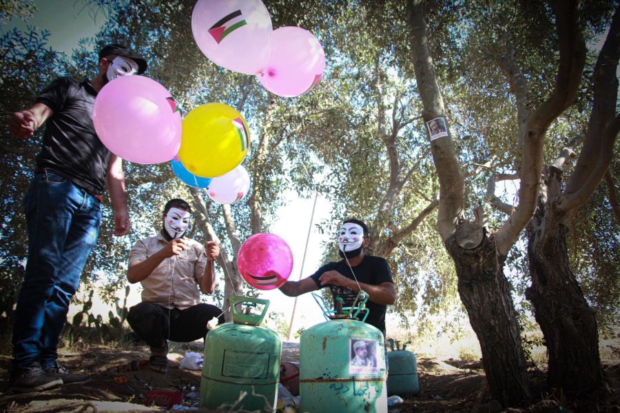 استئناف اطلاق البالونات الحارقة من قطاع غزة 