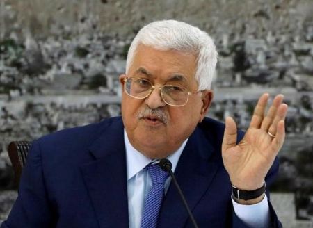 الرئيس الفلسطيني يقرر تأجيل الانتخابات