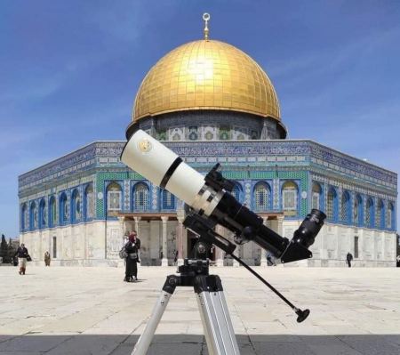 مساء اليوم : تحري هلال شهر رمضان