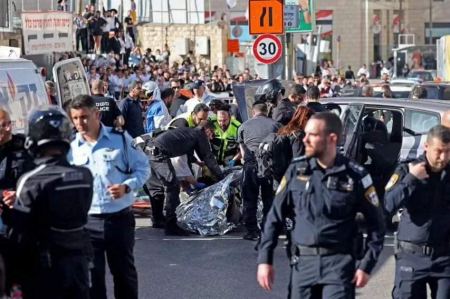 استشهاد المنفذ : 8 اصابات في عمليّة دهس مزعومة بالقدس