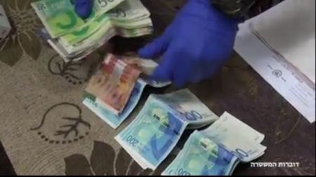 الشرطة تداهم محلات قمار في مدينة الناصرة