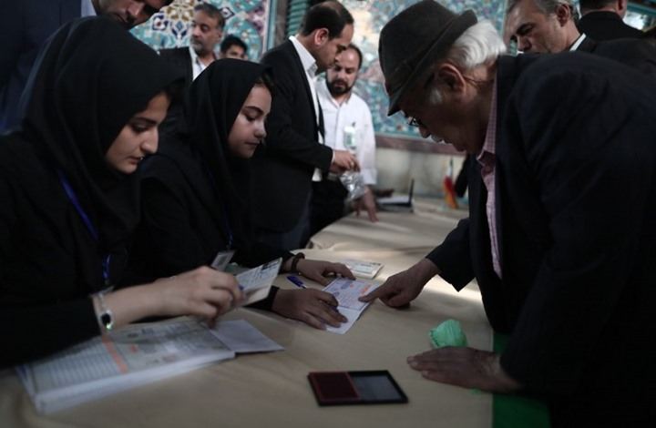 ايران ... بدء التصويت في الانتخابات الرئاسية
