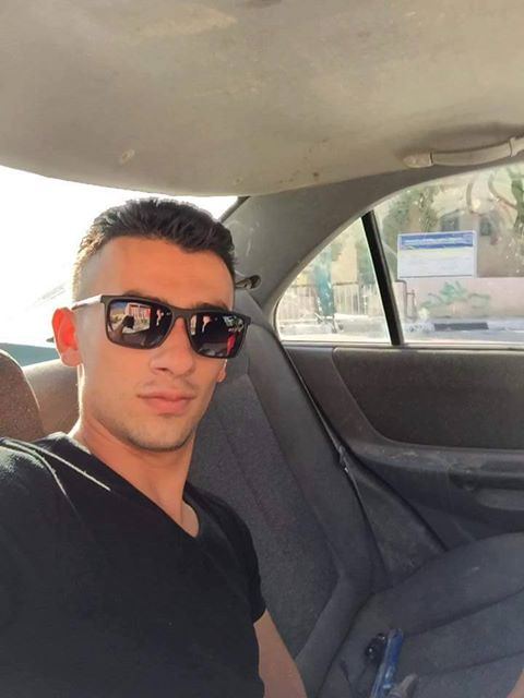 استشهاد شاب برصاص مستوطن على حاجز حوارة