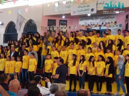 برطعة | المدرسة الاعدادية تكرم الطلبة المتفوقين