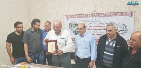 البروفيسور مصطفى كبها يقدم محاضرة عن النكبة في برطعة