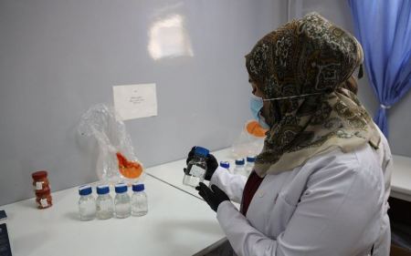 وزارة الصحة الفلسطينية : 21 حالة وفاة و 815 اصابة جديدة بفيروس كورونا