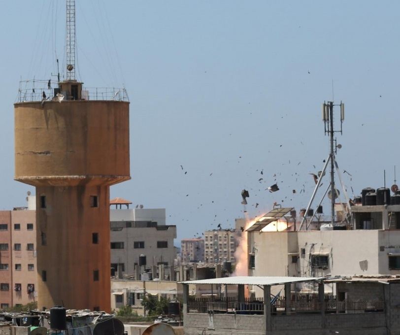 ارتقاء 5 شهداء بقصف الاحتلال لمخيم البريج في غزة وحصيلة الشهداء ترتفع الى 87