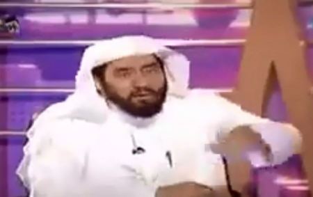 " ان ينصركم الله فلا غالب لكم "