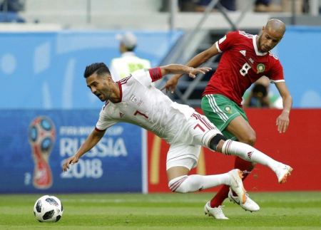فوز منتخب ايران على منتخب المغرب بهدف ذاتي دون مقابل