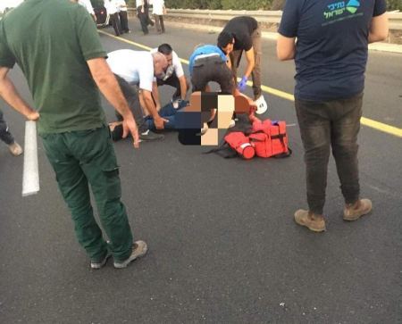 مصرع محمد خديجة من قلنسوة بحادث دهس