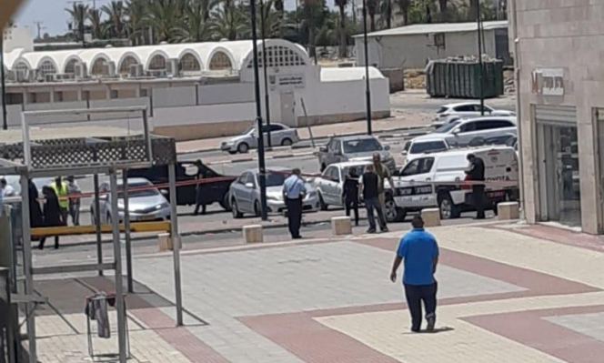 اصابة متوسطة للشاب رشاد هنية من تل السبع بإطلاق نار
