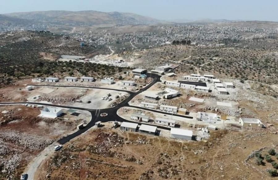 المستوطنون يحشدون للتصدي لاخلاء بؤرة استيطانية جنوب نابلس