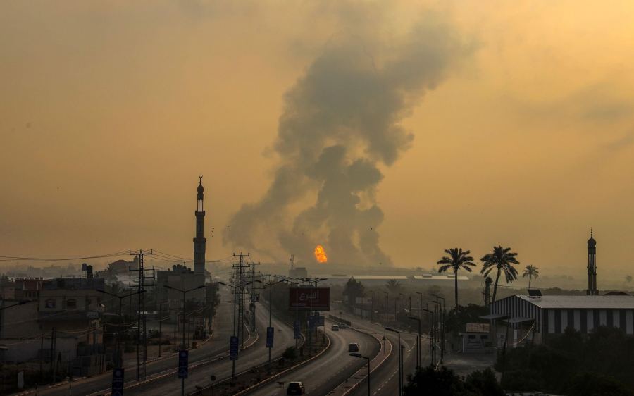 الاحتلال يقصف مواقع في غزة