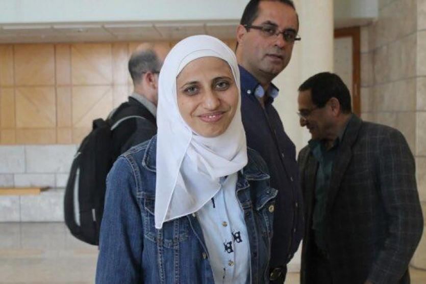 الحكم بسجن الشاعرة دارين طاطور من الرينة 5 شهور بتهمة التحريض