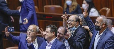  الكنيست يفشل في تمرير قانون لم الشمل