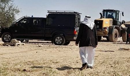 النقب : اعتقالات وهدم مسكن في الزعرورة