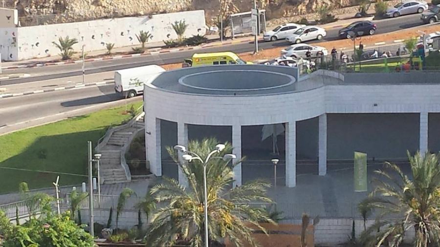 ام الفحم : اطلاق نار قرب مبنى البلدية واصابة شخص بجراح