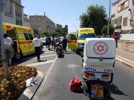إصابة شابة من جسر الزرقاء بجراح بالغة الخطورة جرّاء تعرّضها للدهس
