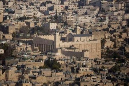 " الشاباك " يدعي كشف شبكة لحركة حماس في الخليل تضم عدداً من النساء