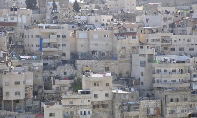 القدس : المحكمة المركزية تجمد قرار هدم منازل في سلوان